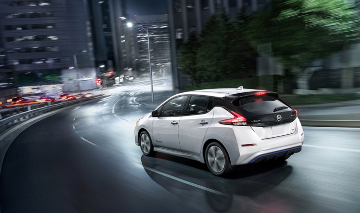 2018 Nissan Leaf in Conyers GA