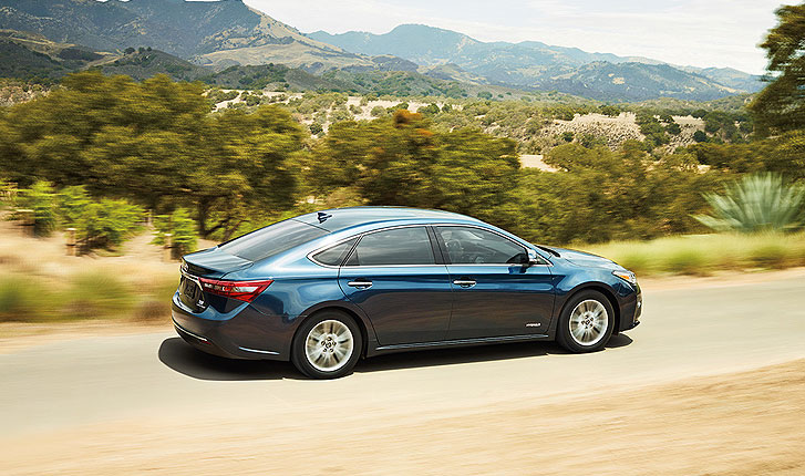 2016 Toyota Avalon in Denton TX