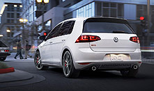 New 2017 Volkswagen Golf GTI in Snellville GA